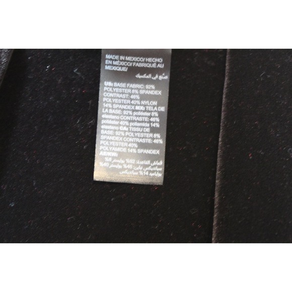 Chico's Travelers Collection Reversible Black To Red Velvet Jacket 1 8/10 H13887 - Picture 8 of 12